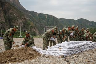 斯卡洛尼谈此前对阵巴西赛后言论：从未说过我不会继续执教阿根廷